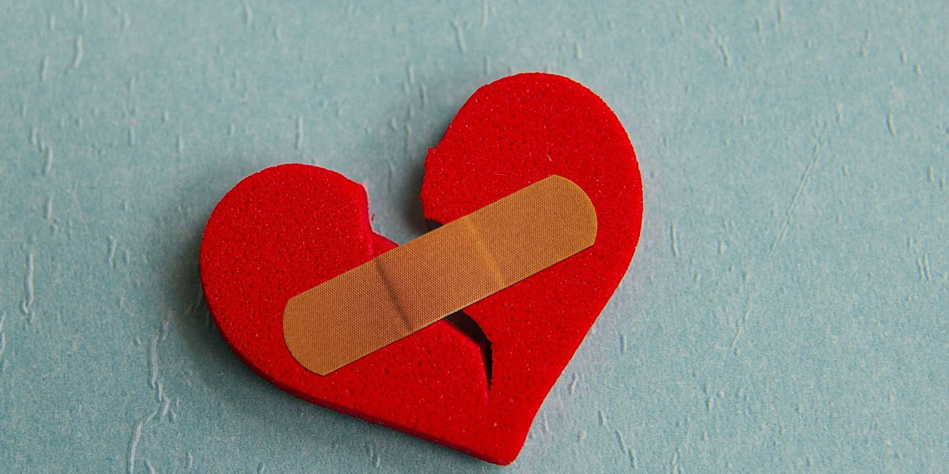 Broken Heart Stock Photos and Images - 123RF