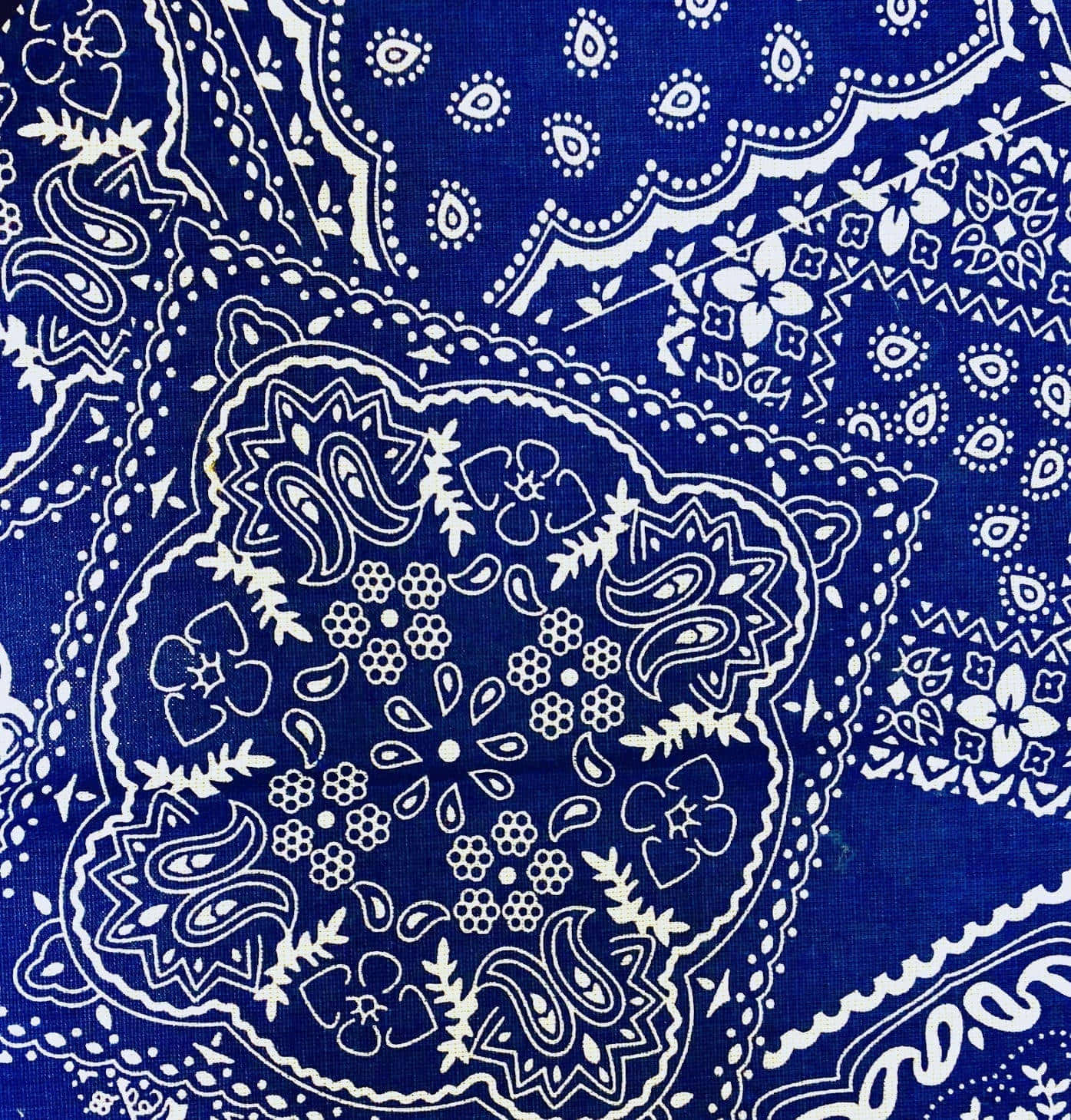 Stylish Bandana Pattern Wallpaper