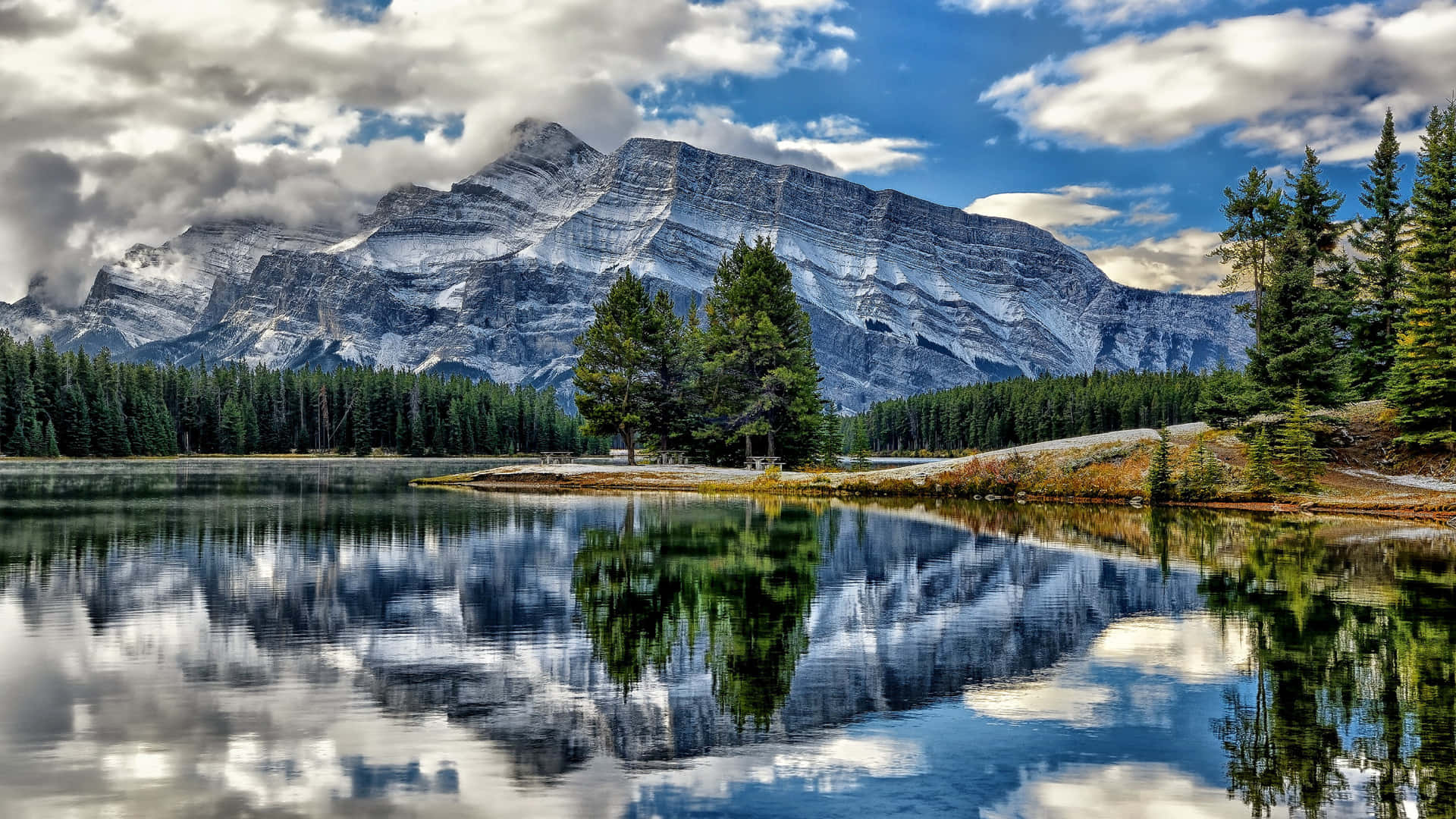 Banff National Park Clear Reflecting Sky Wallpaper