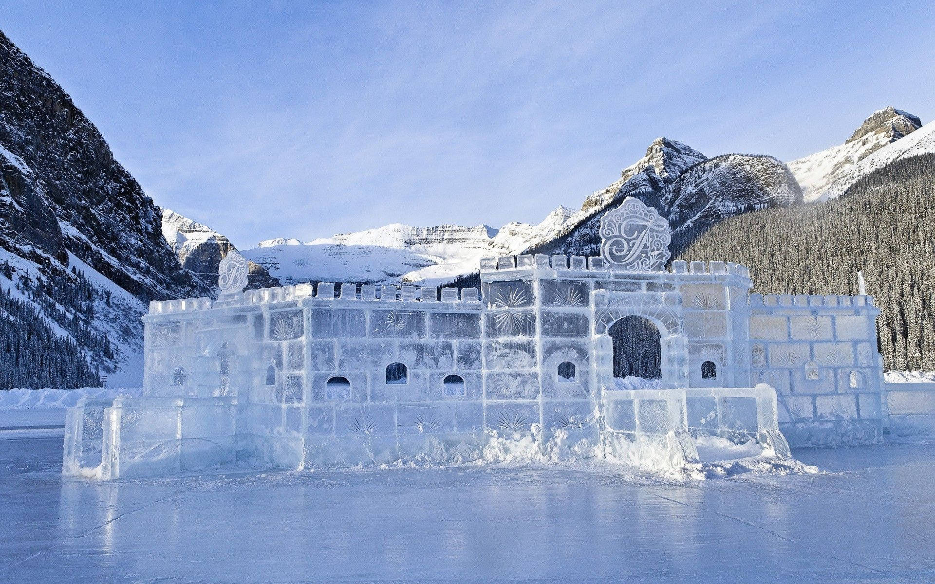 Banff National Park Frozen Castle Wallpaper