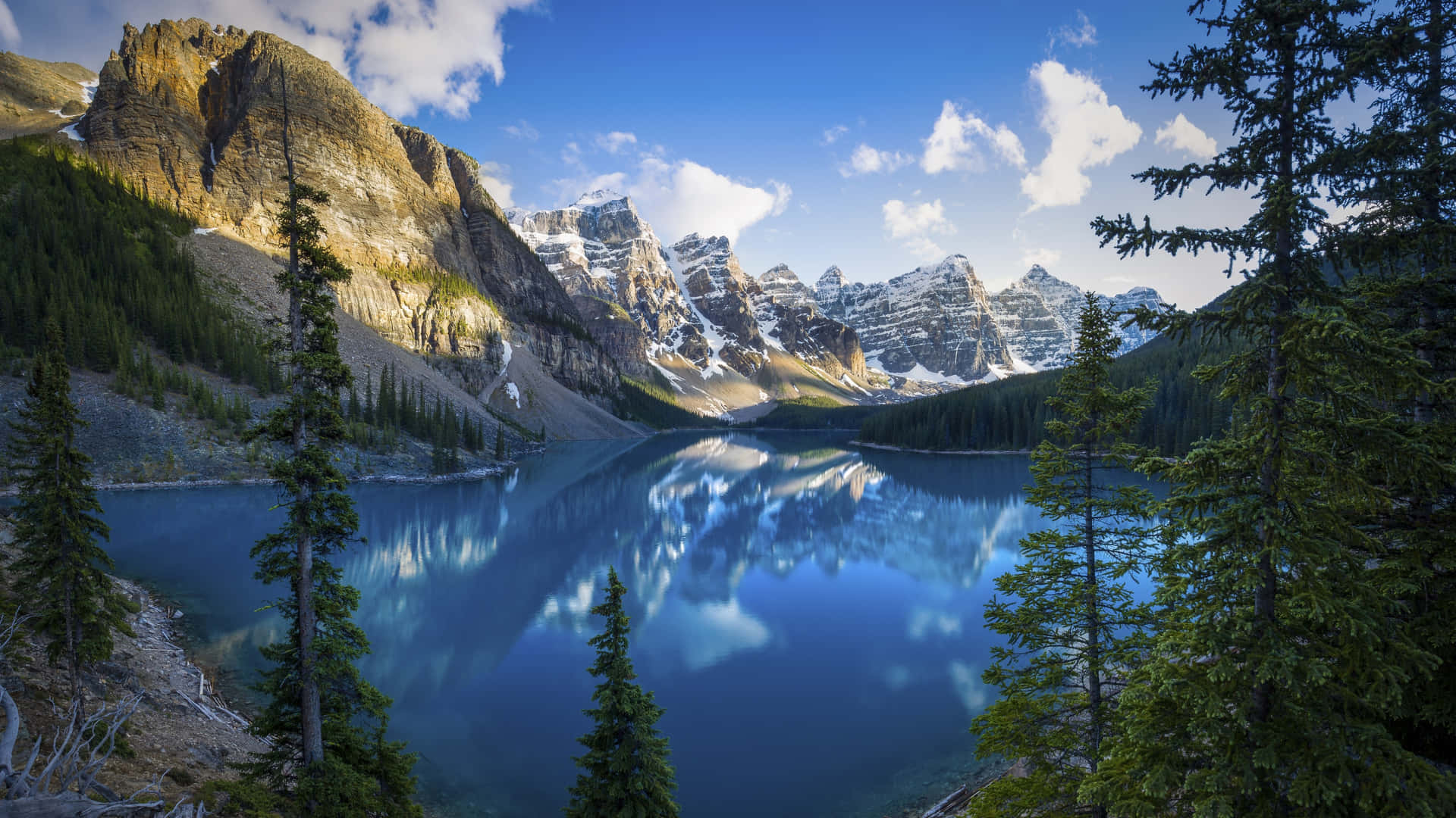 Banff National Park Reflective Blue River Wallpaper