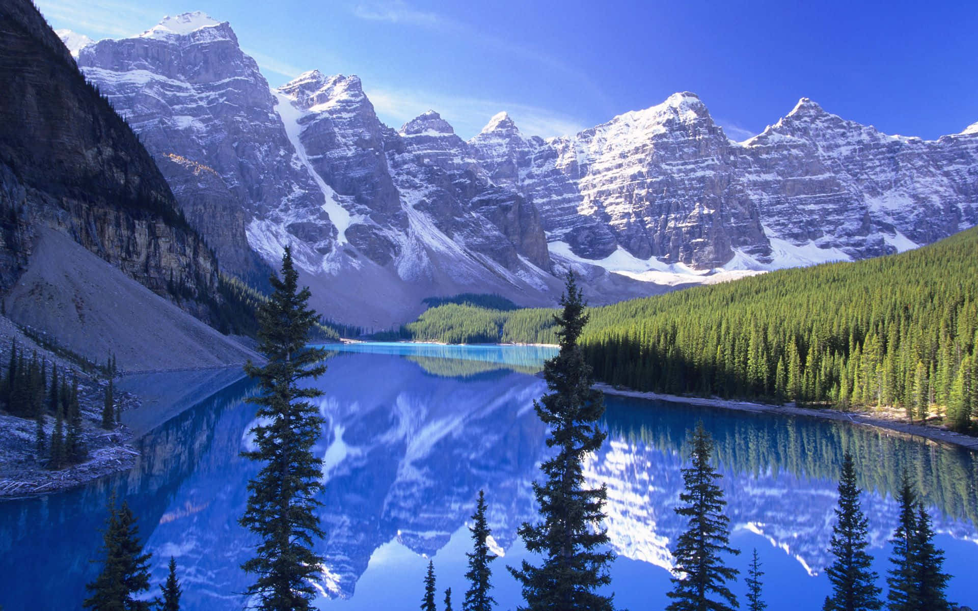 Banff National Park White Mountains And Blue Lake Wallpaper