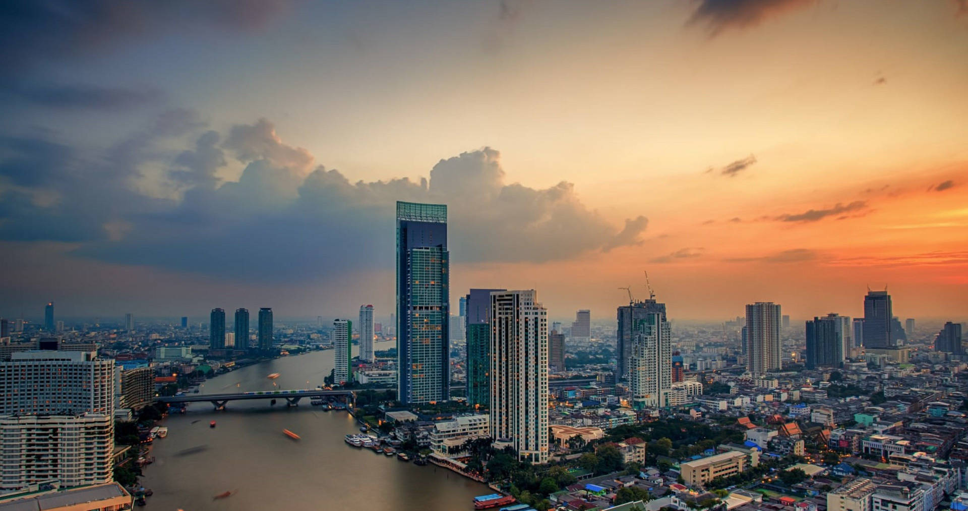 Bangkokstadtsilhouette Bei Sonnenuntergang Fotografie Wallpaper