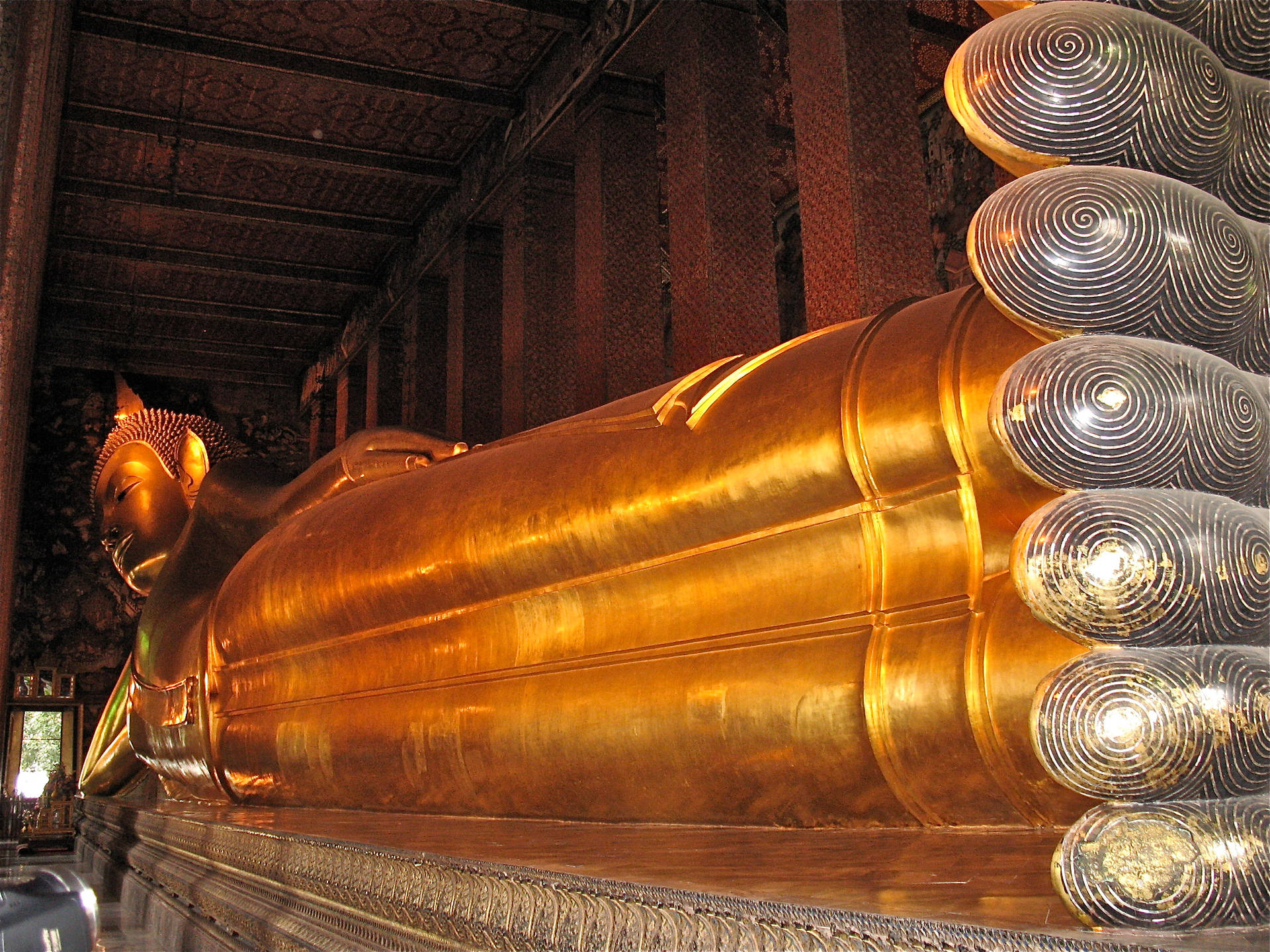 Bangkok Buddha Sdraiato Sfondo
