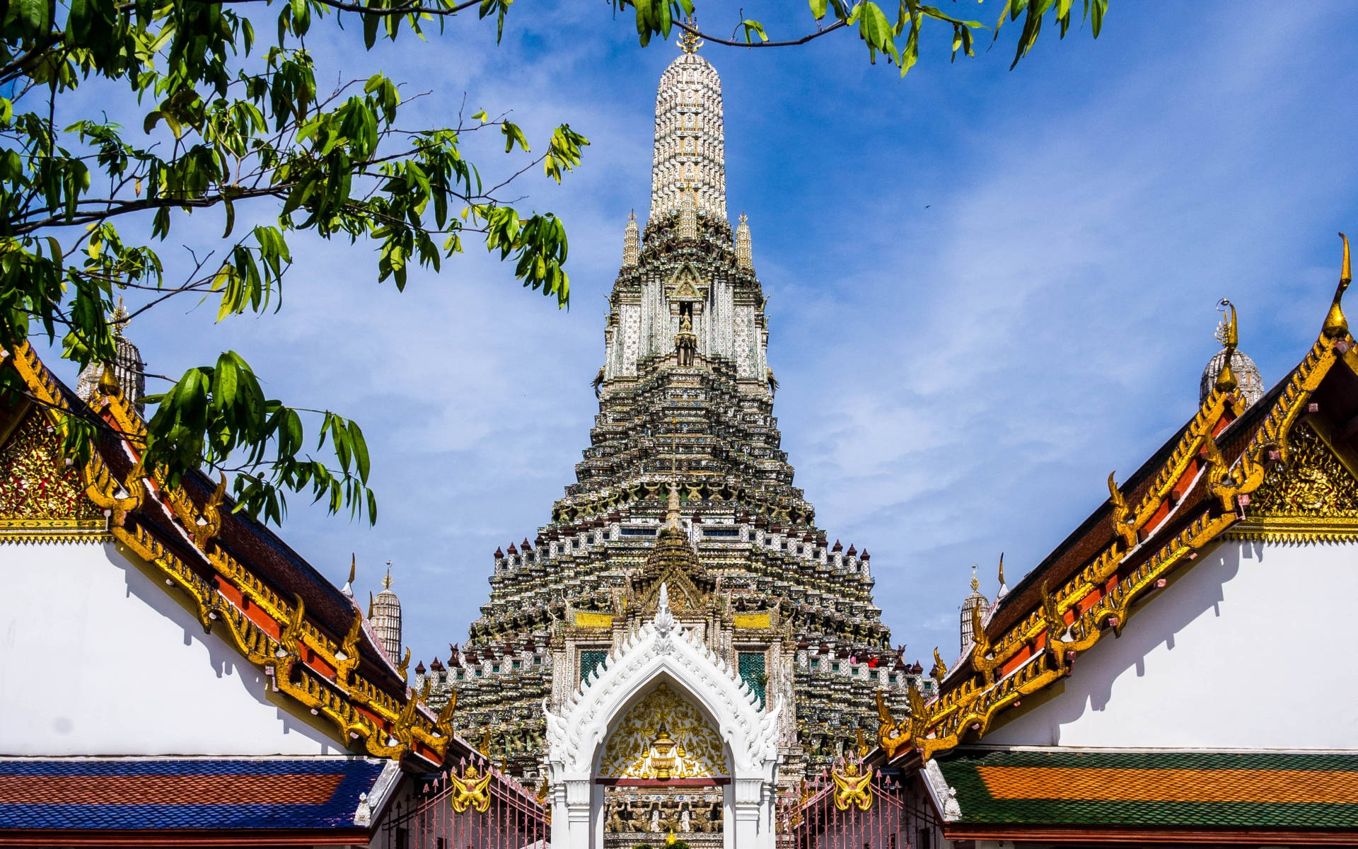 Tempio Dell'alba Di Bangkok Sfondo