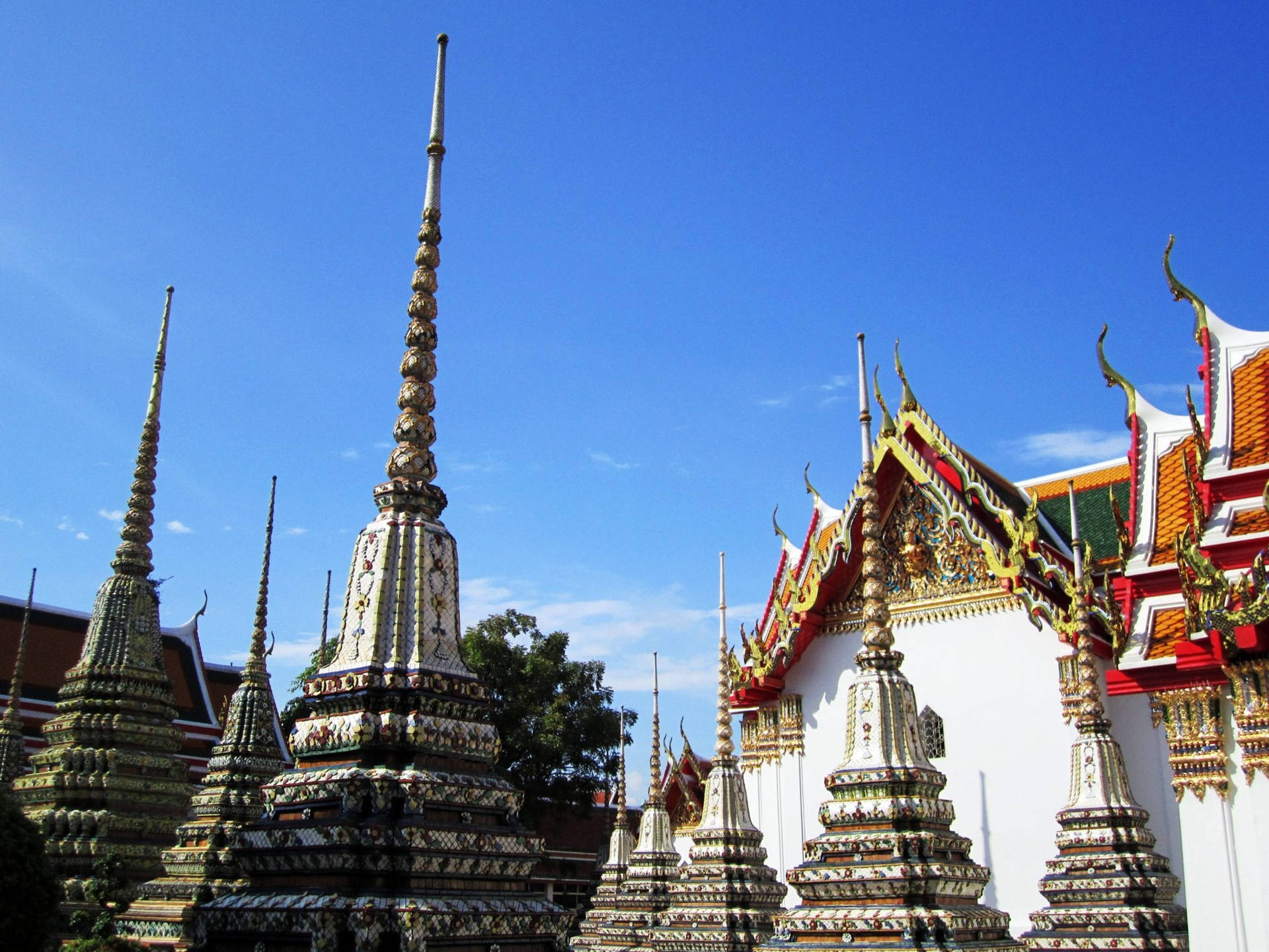 Fotografia Del Giorno Del Wat Pho Di Bangkok Sfondo