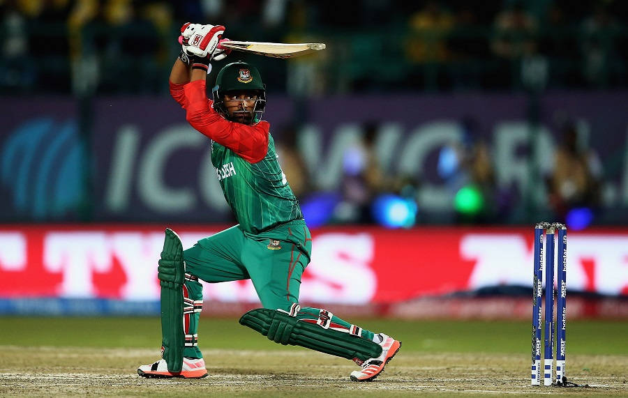 Bangladesiske cricket spiller Sabbir Rahman skaber glæde på baggrunden Wallpaper