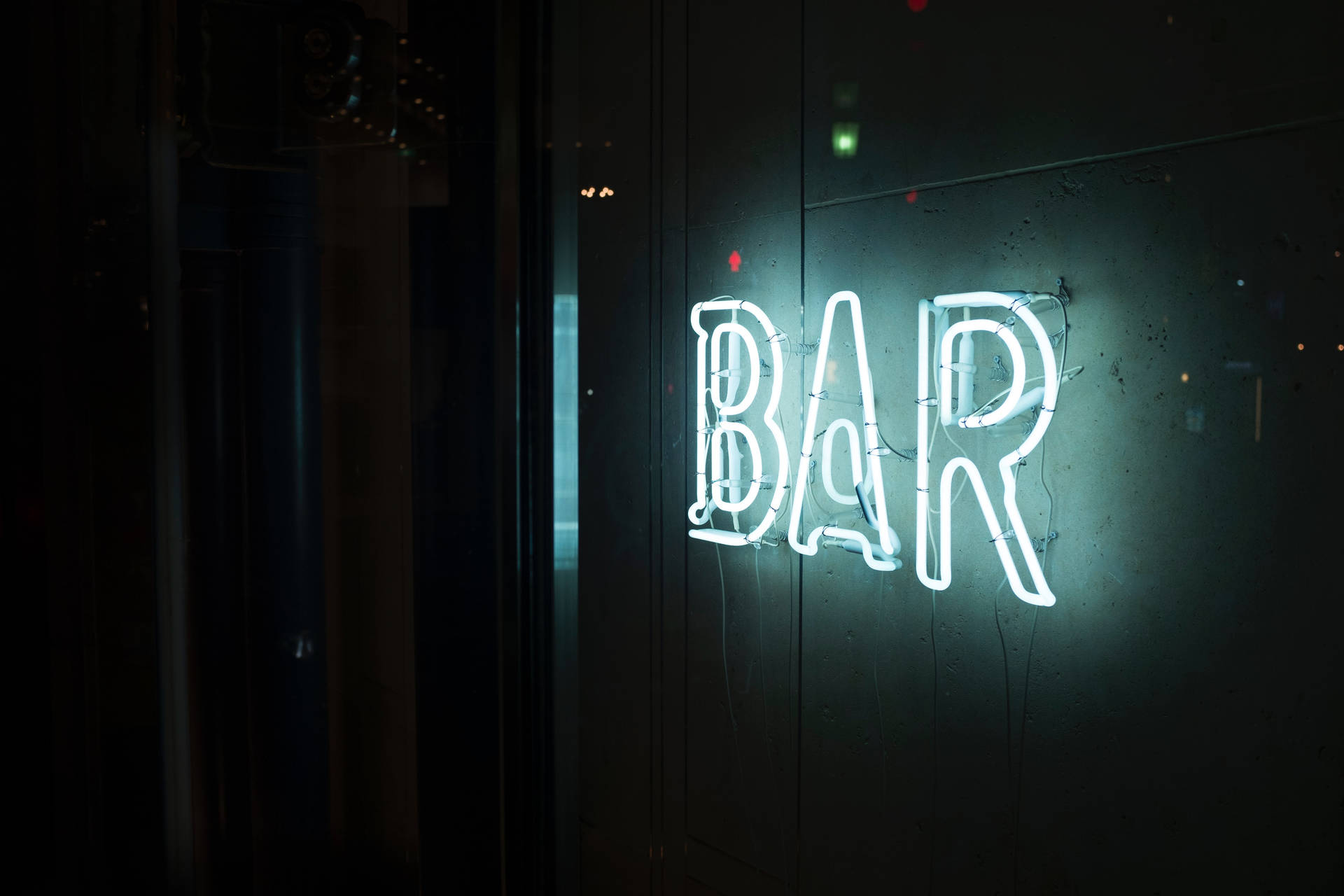 Neonlichteran Der Bar Wallpaper