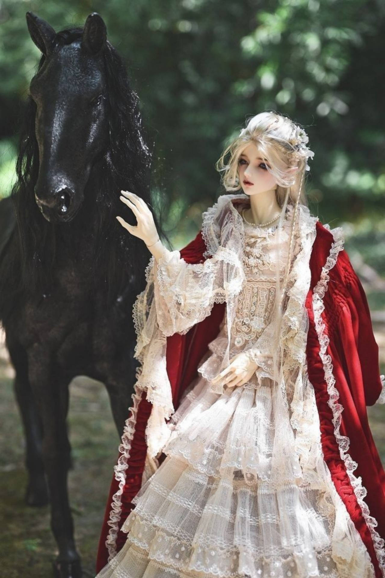 Barbie Doll Elf Queen Beside Black Horse Wallpaper