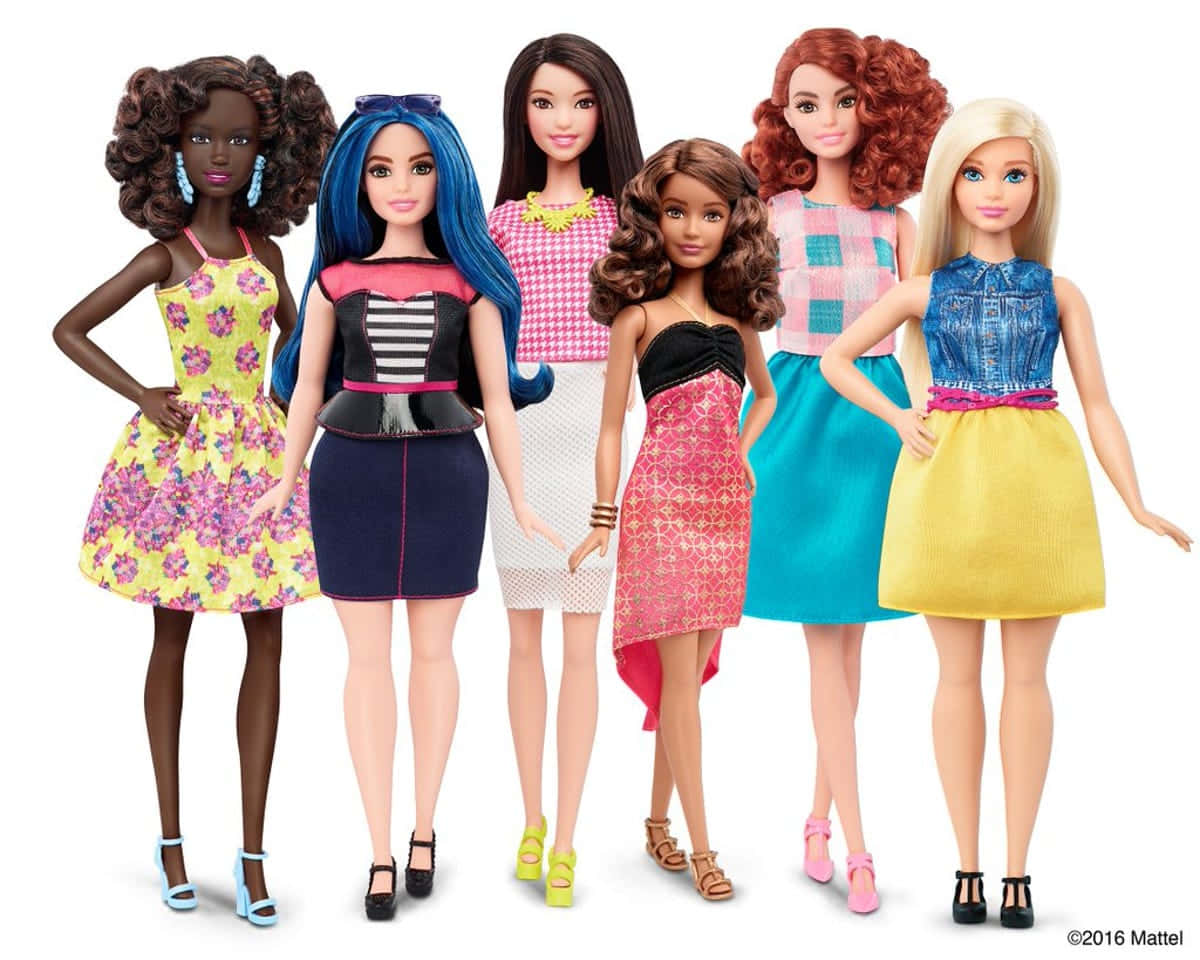 Cinquebambole Barbie Stanno In Piedi Insieme