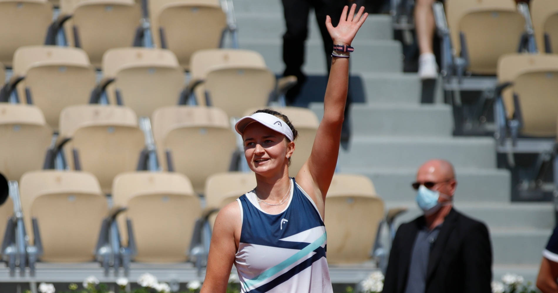 Barborakrejcikova, Jugadora De Tenis De La República Checa. Fondo de pantalla