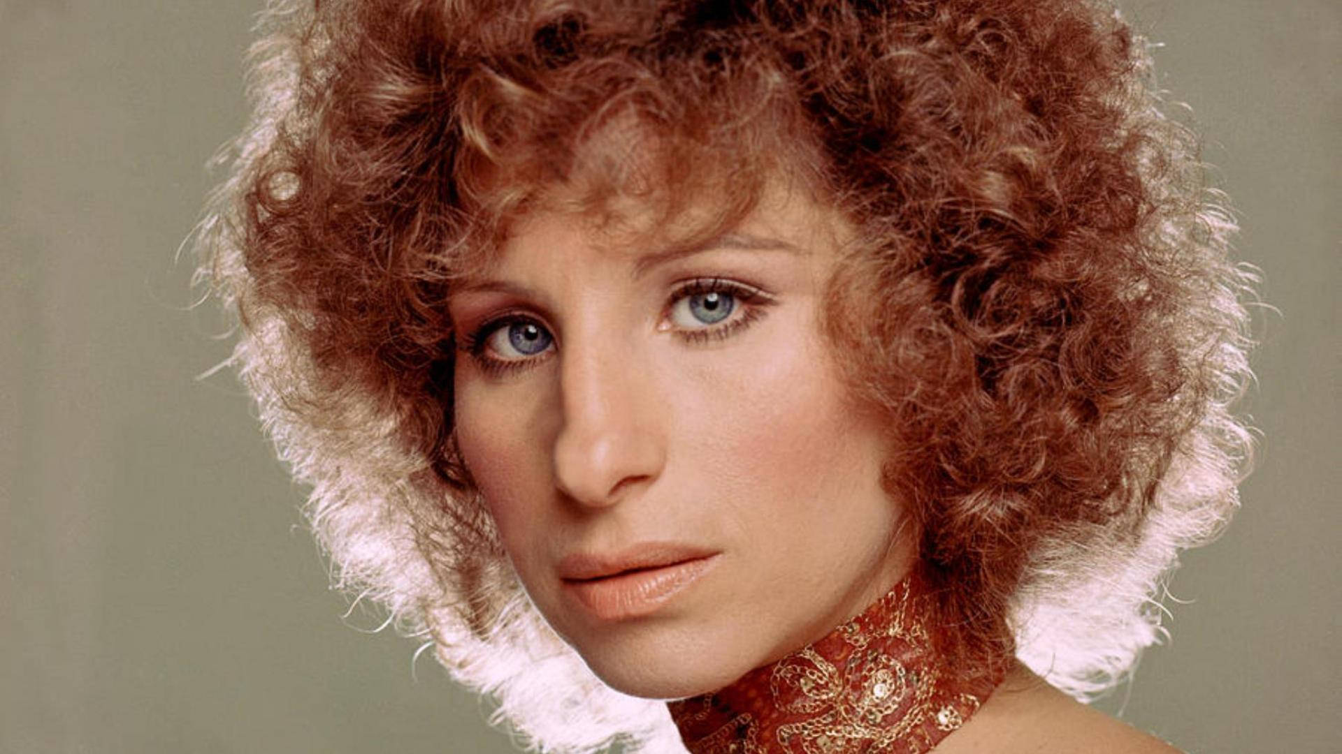 ingerBarbra Streisand som Esther Hoffman Stillinger Wallpaper
