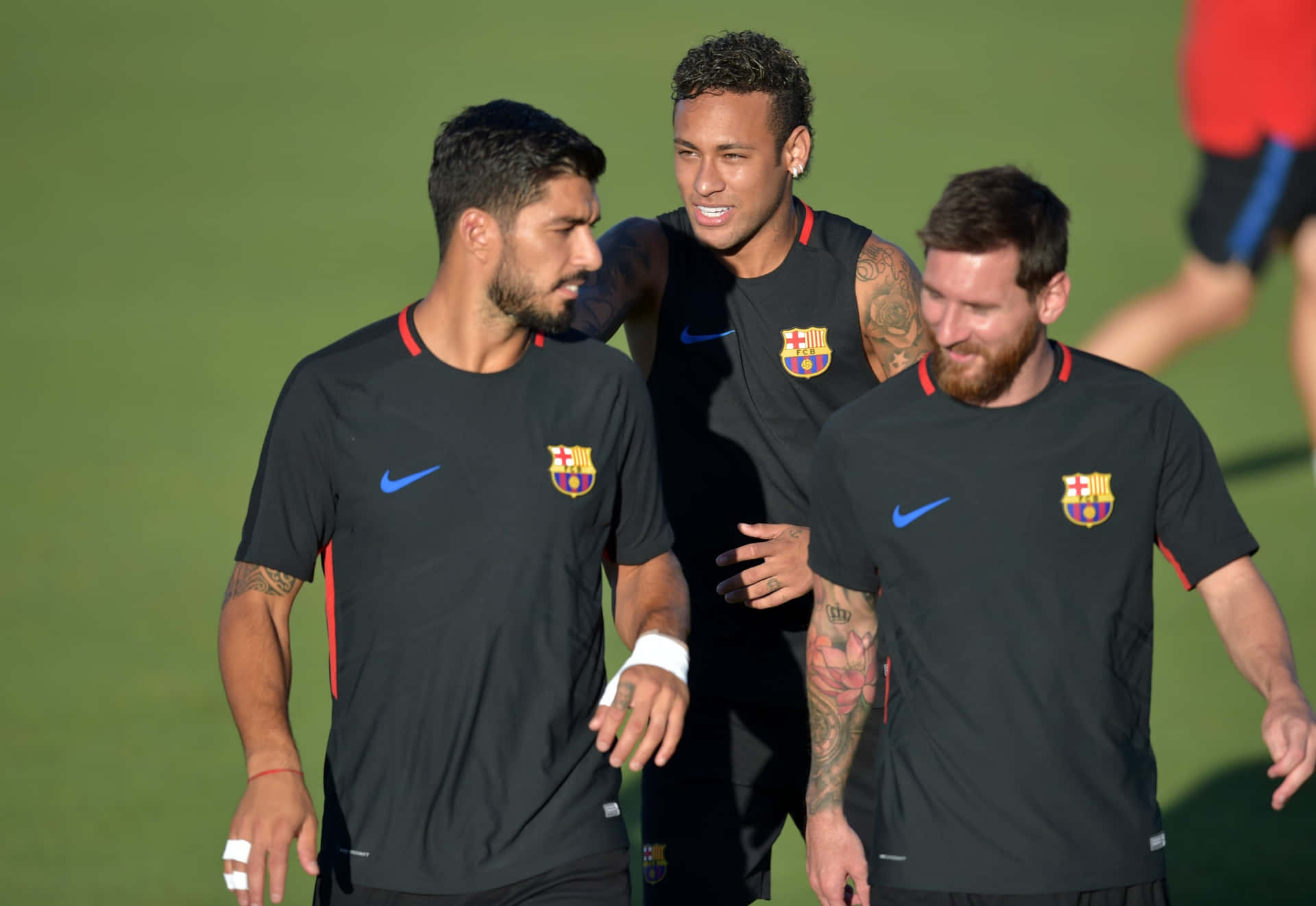 Sesi Latihan Trio Barcelona Wallpaper