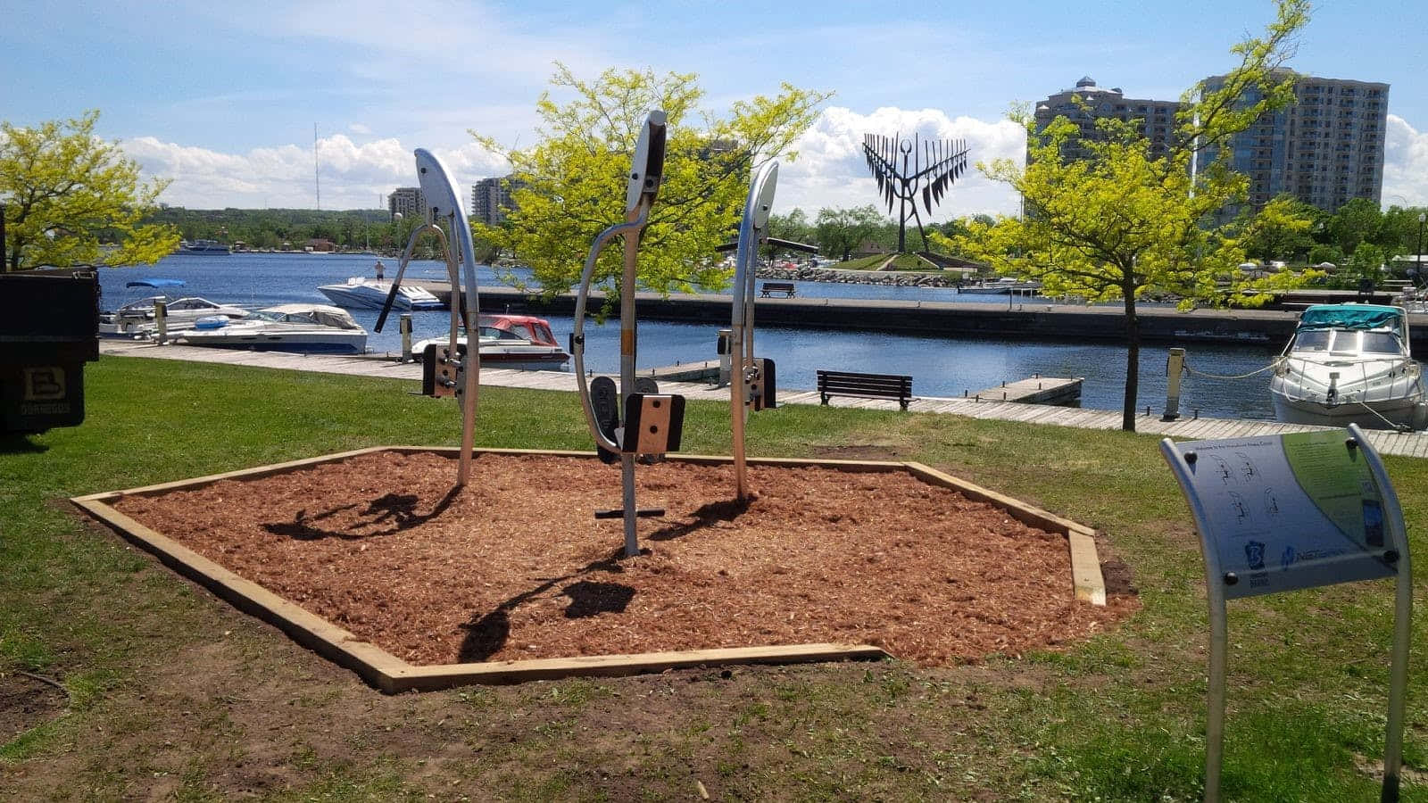 Barrie Waterfront Outdoor Gym Wallpaper