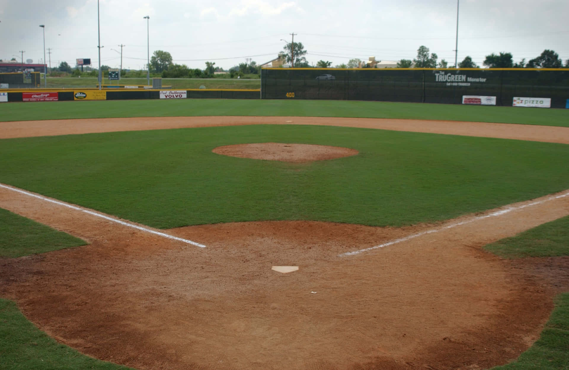 Enjoy a Stunning View of a Baseball Field on a Summer Afternoon