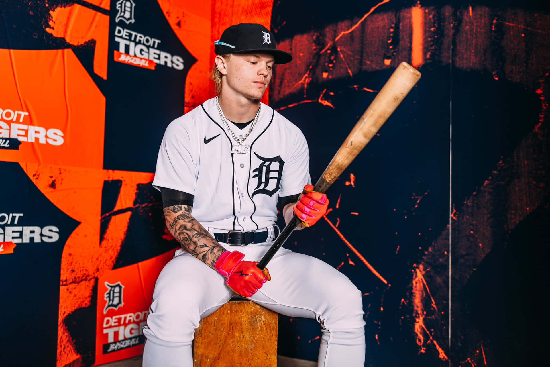 Baseball Player Posing Detroit Tigers Wallpaper