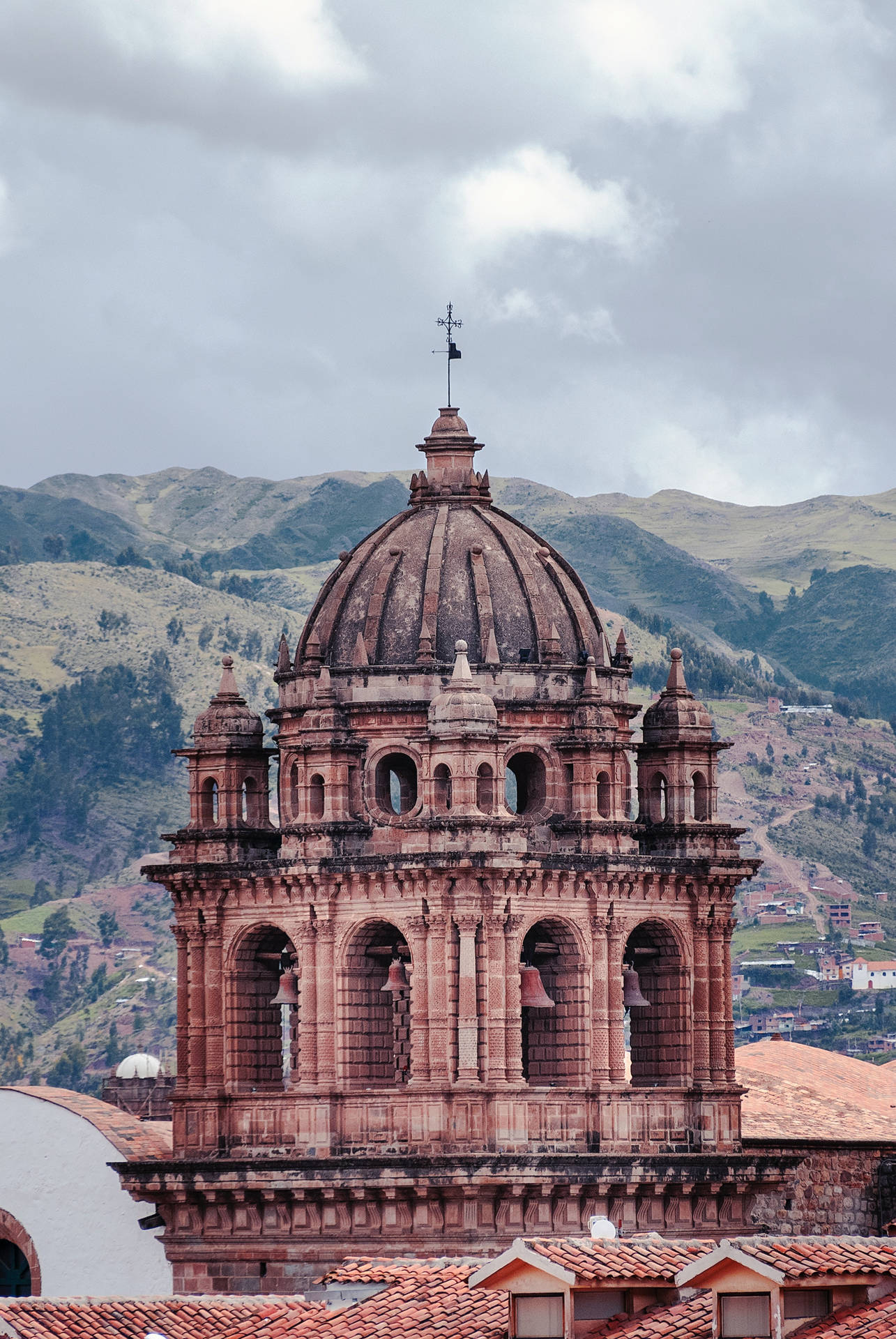 Basilica Of La Merced Cusco Peru Wallpaper