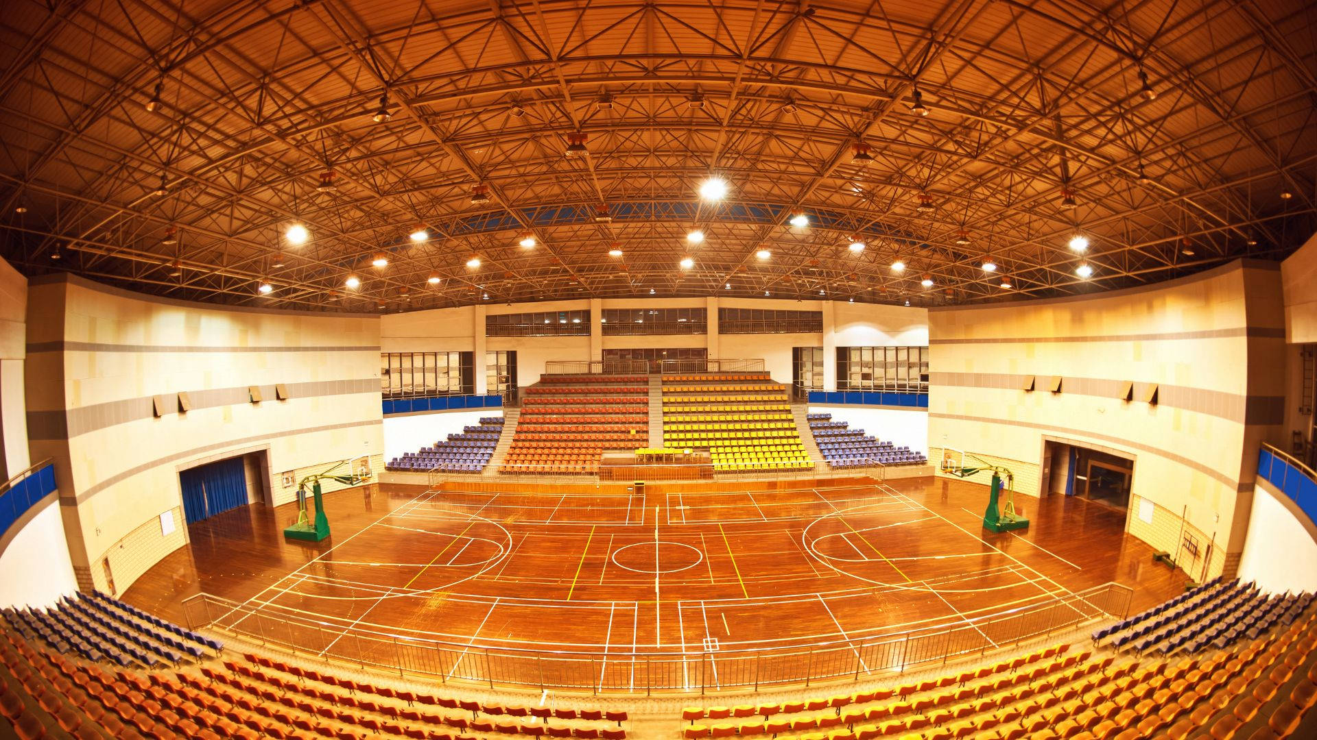 Campoda Basket All'interno Di Uno Stadio Di Lusso Sfondo