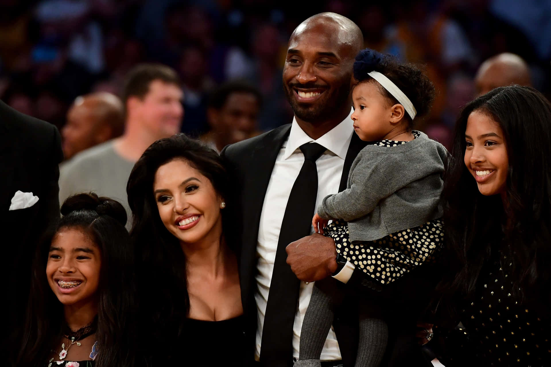 Basketball Legend Family Moment Wallpaper