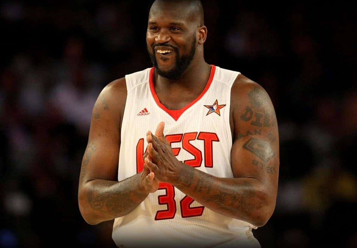 Moment De Célébration D'une Star Du Basket Fond d'écran