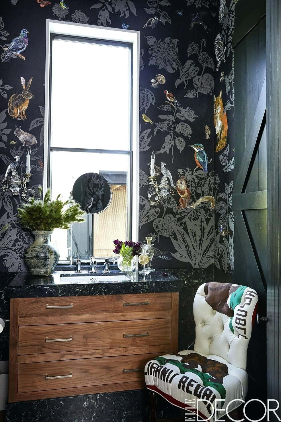 Schwarzeblumen-wandtapete Für Badezimmer-dekor-bild