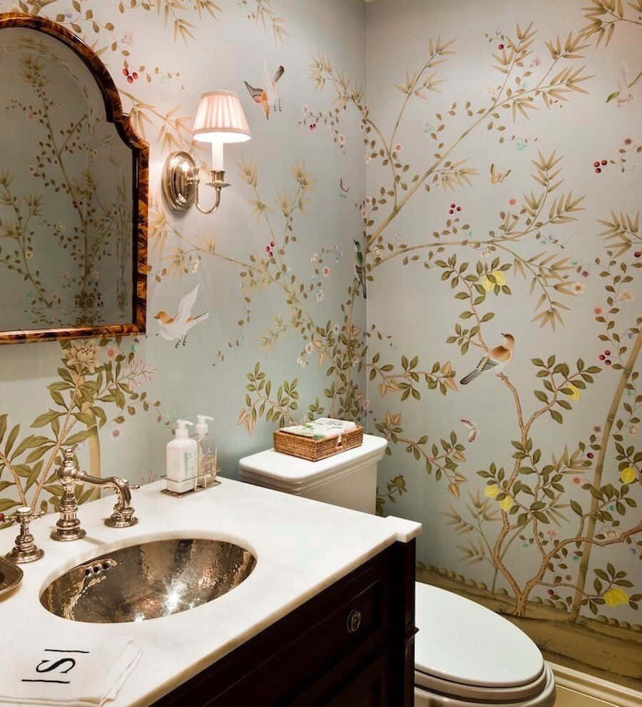 Hübschesflorales Hintergrundbild Für Die Badezimmerdekoration