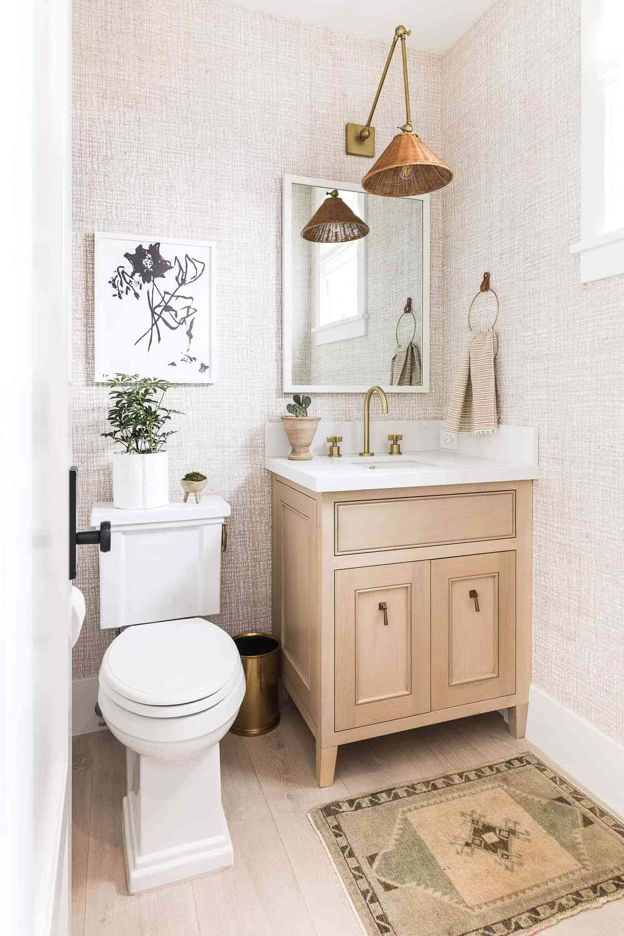 Beautiful Modern Beige Bathroom Decor Picture
