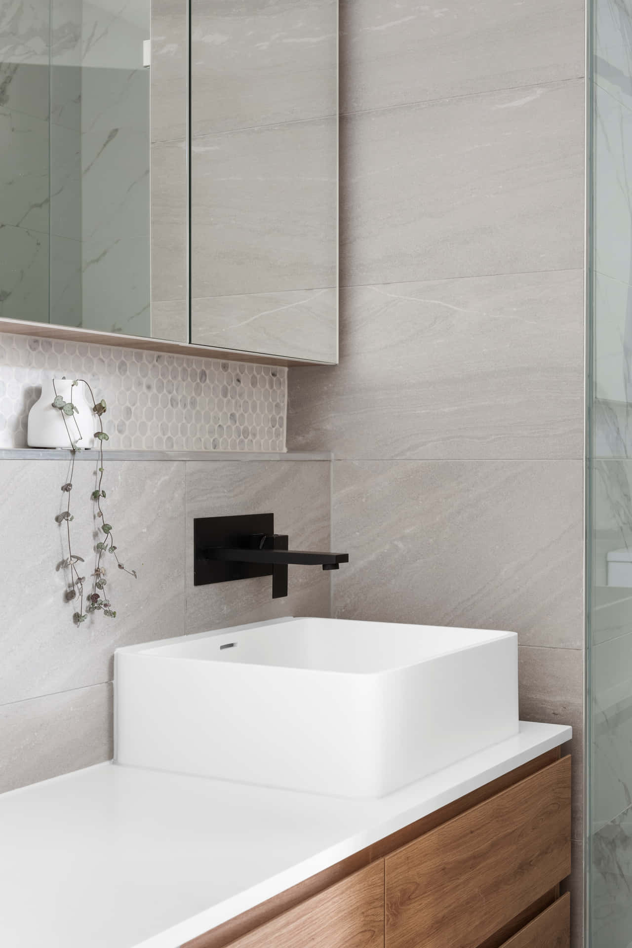 Luxurious Modern Bathroom Interior