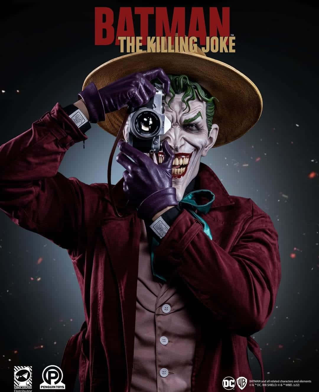 "The Joker menacingly smiles in Batman: The Killing Joke" Wallpaper