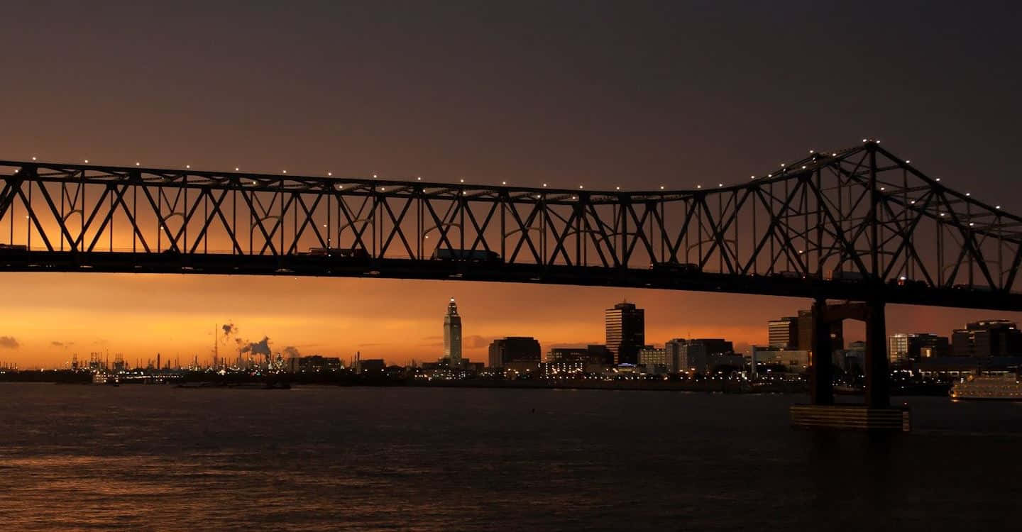 Baton Rouge Sunset Skyline Wallpaper