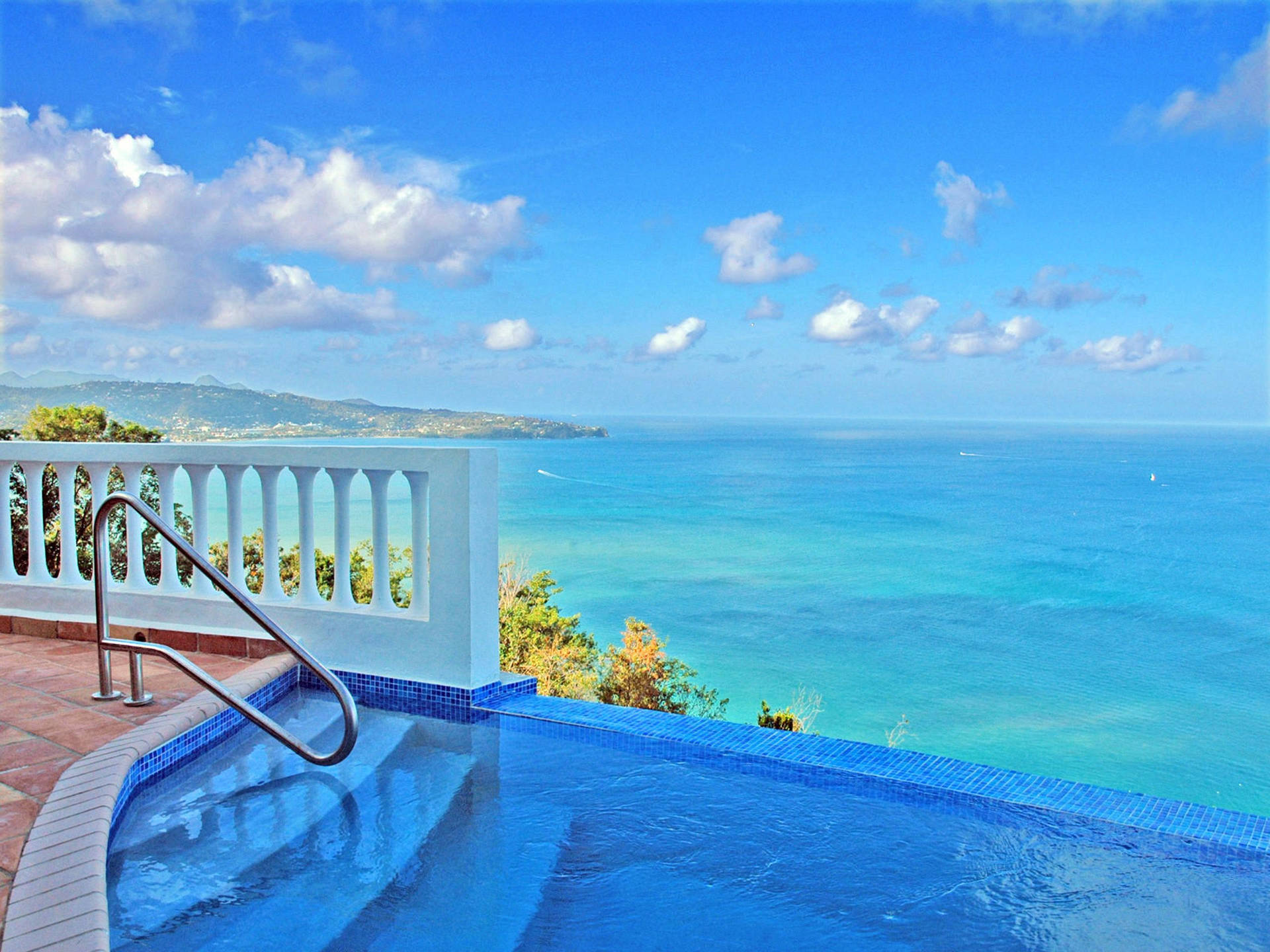 Tropical Serenity: Lavish Beach House in Saint Lucia Wallpaper