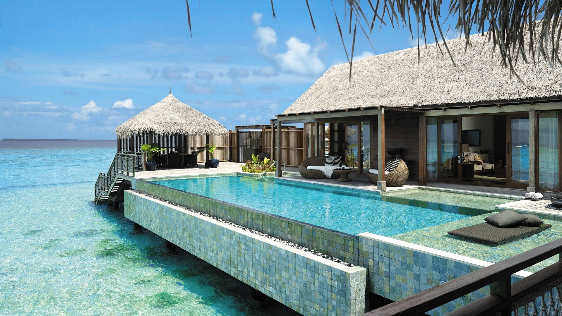 Casasulla Spiaggia Shangri-la Alle Maldive Sfondo