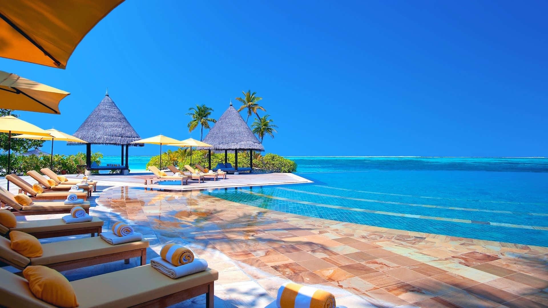 Tropical Beach Resort: Paradise Awaits Wallpaper