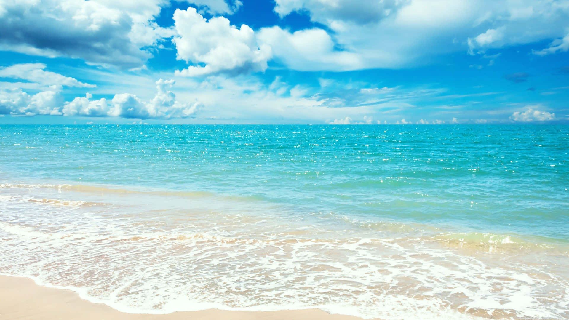 View of the Endless Beach Sky Wallpaper
