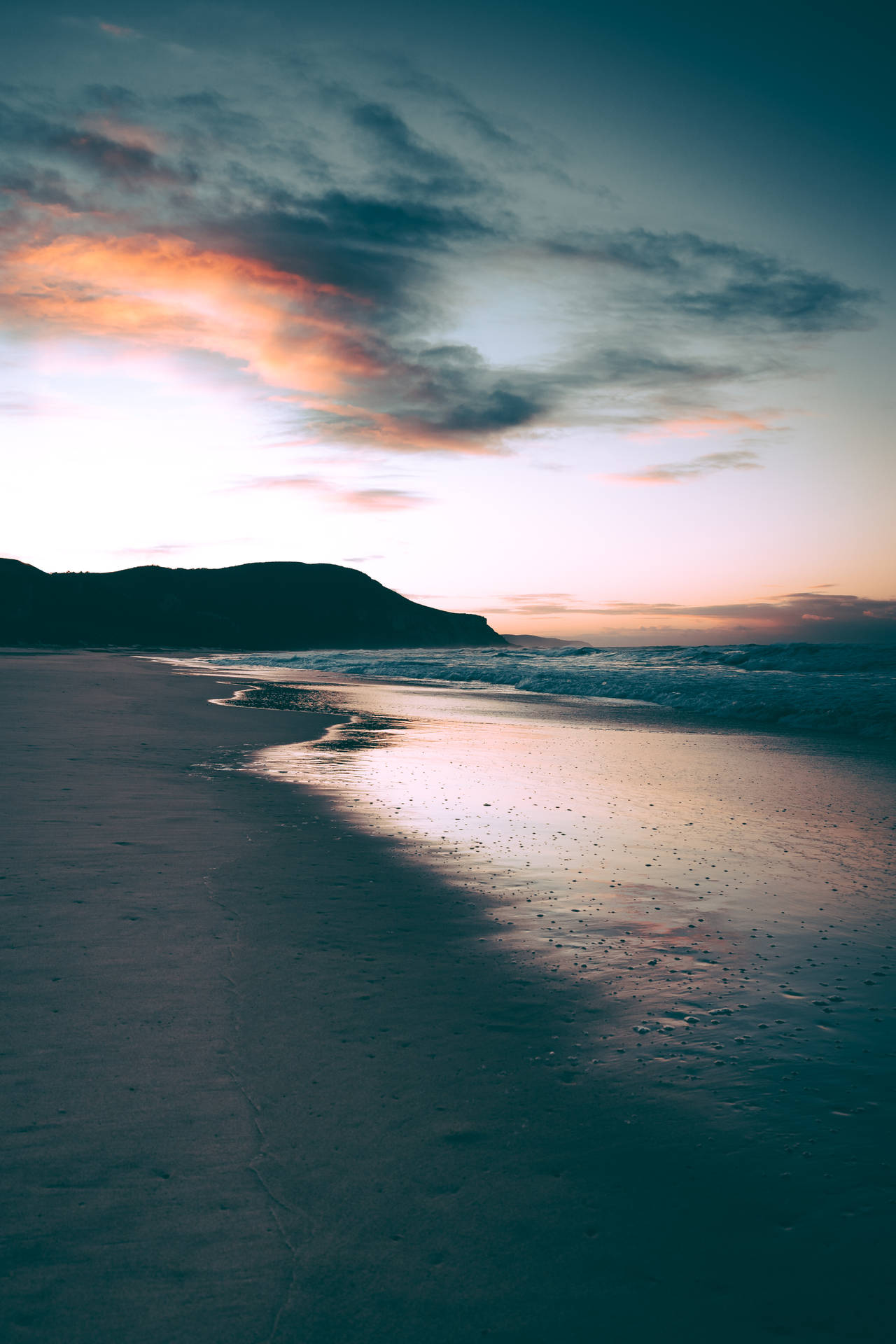 Beach Sunset 4k Iphone 11 Wallpaper