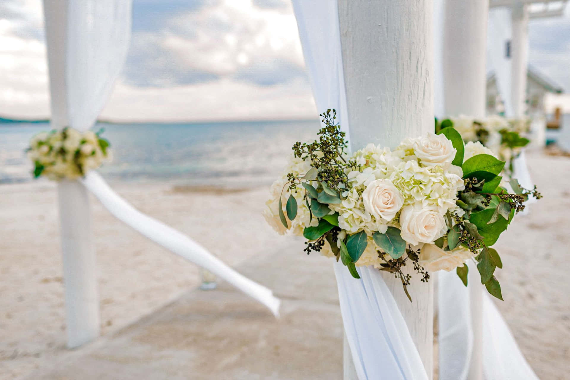 Minimalist Beach Wedding Picture