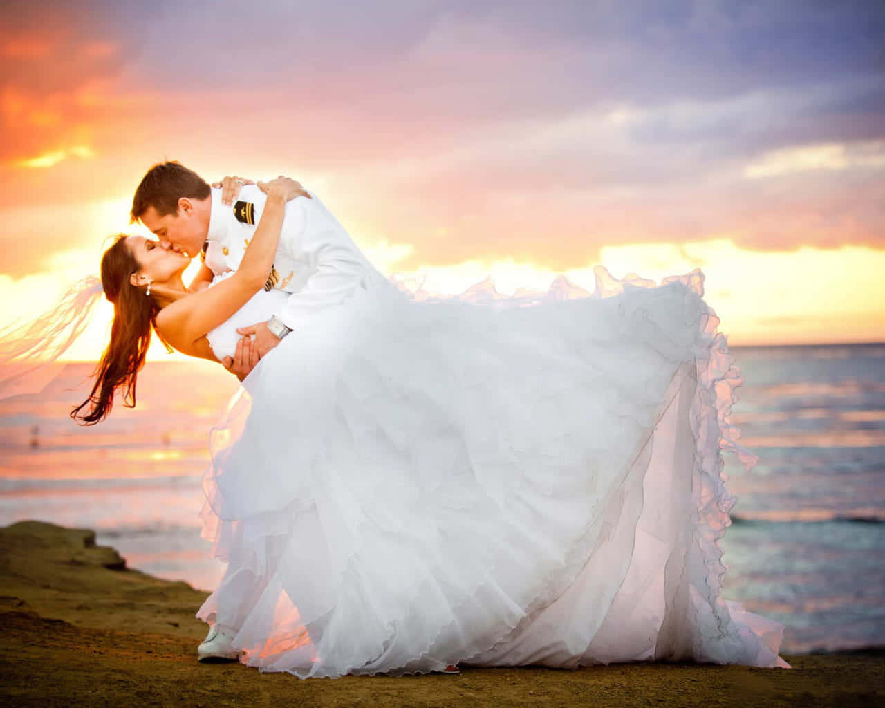 Immaginedi Matrimonio Del Pilota Sulla Spiaggia