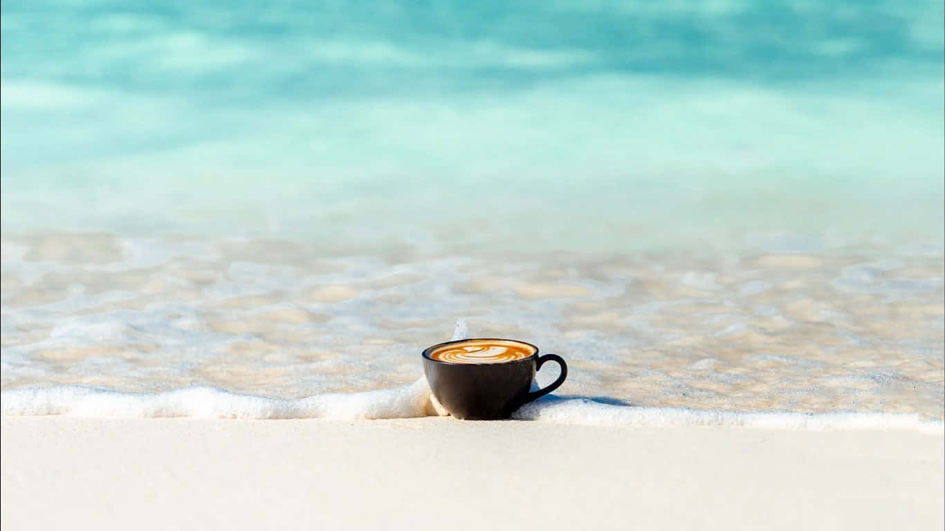 Sérénité De Café Au Bord De La Plage Fond d'écran