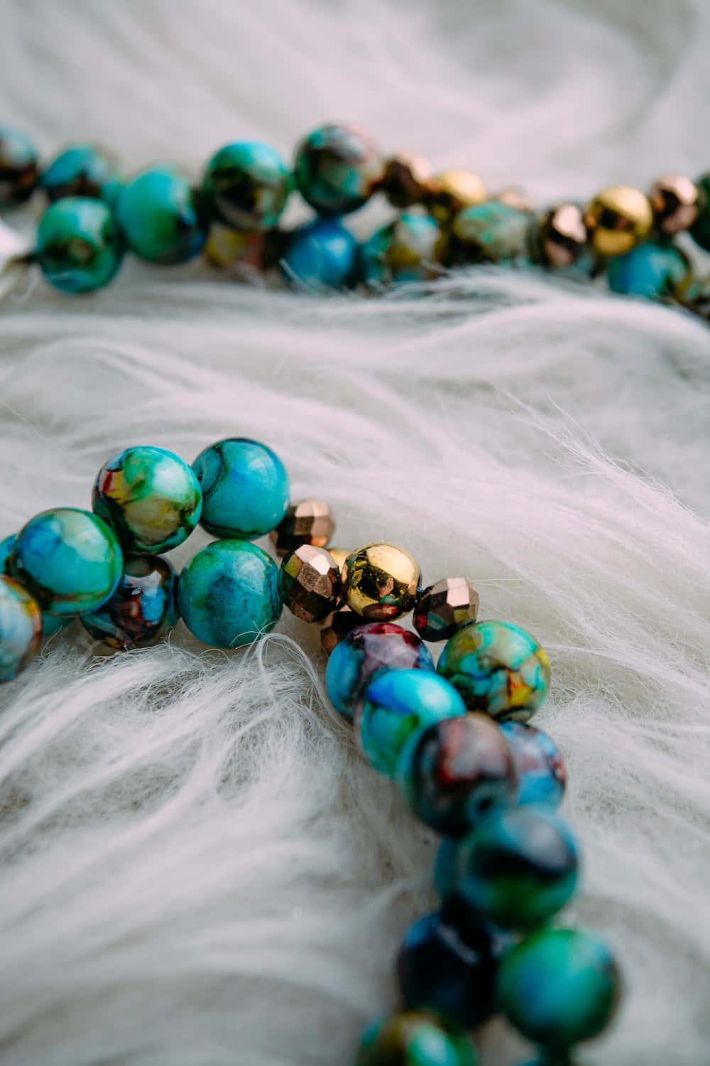 Find Your Perfect Look With A Bead Necklace