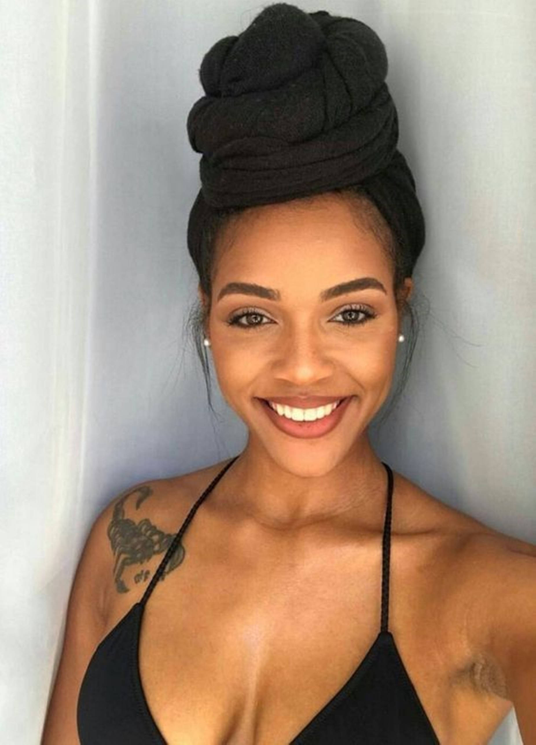Beautiful Black Woman Shoulder Tattoo Wallpaper