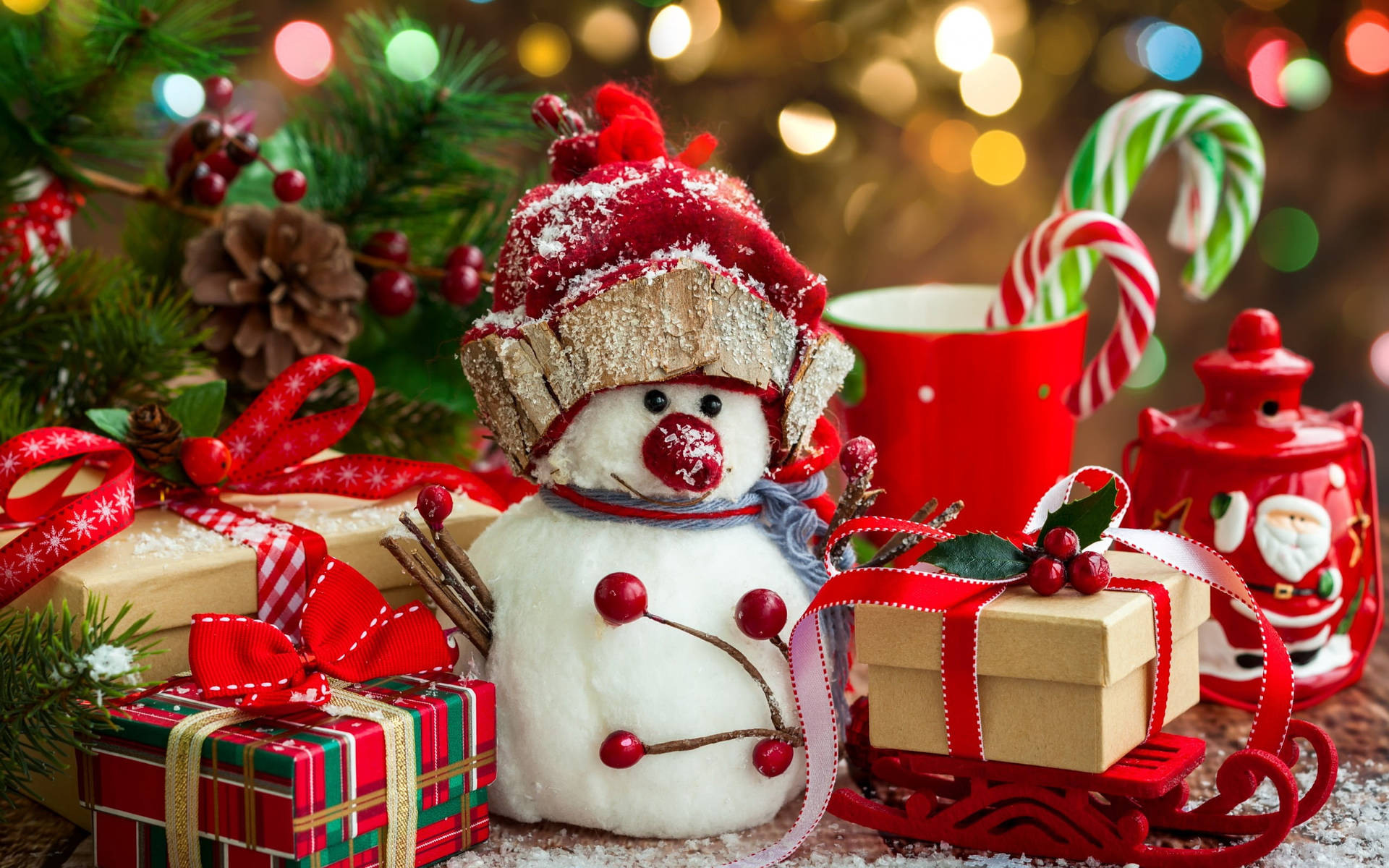 Beautiful Christmas Snowman Table Ornament Wallpaper