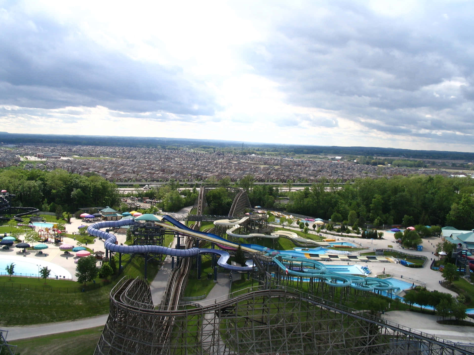 Vakker Dagslys Panorama Av Vaughan, Canada Bakgrunnsbildet