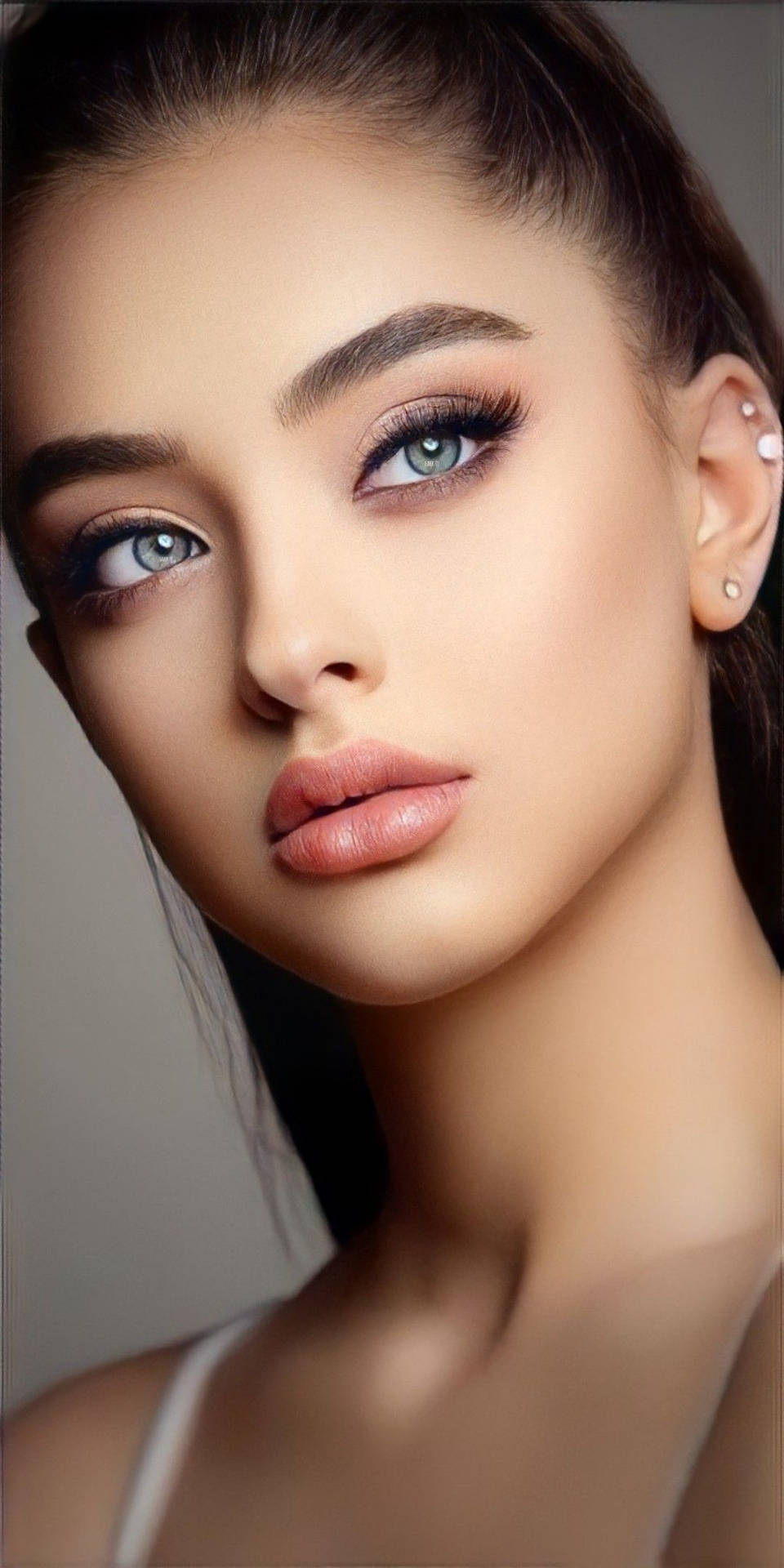 Beautiful Face Kimia Hosseini Wallpaper