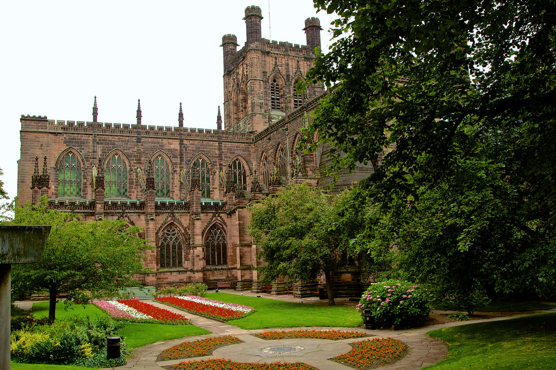 Beautiful Garden Outside Chester Cathedral Picture