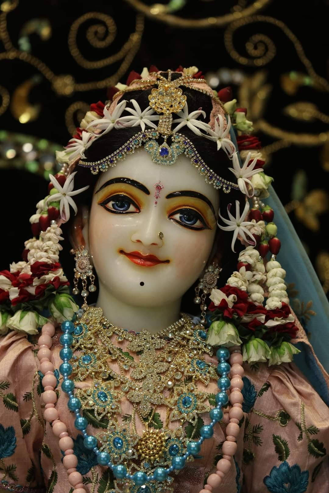 Beautiful Krishna Eternal Consort Statue