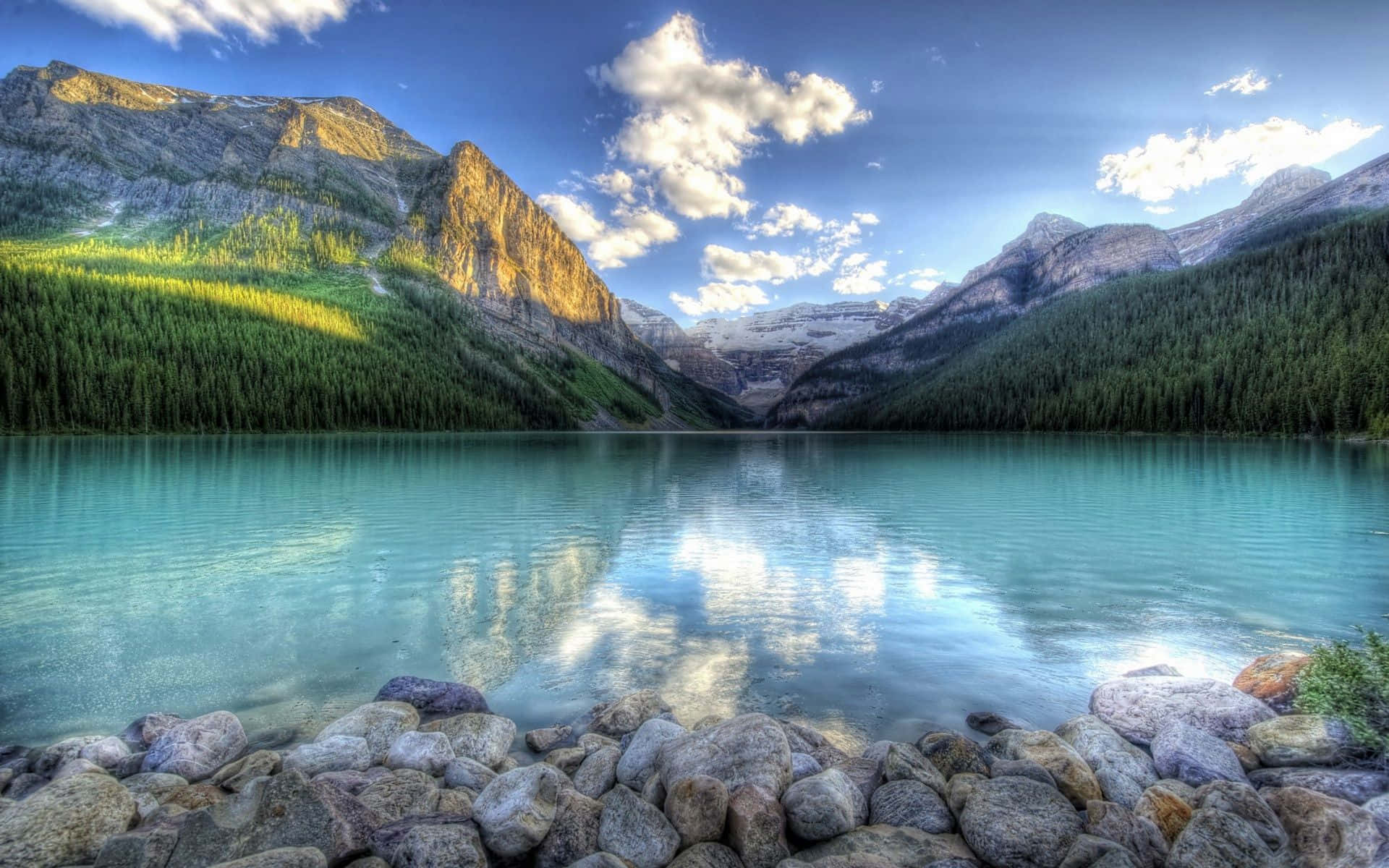 "The Natural Splendor of Beautiful Lake" Wallpaper