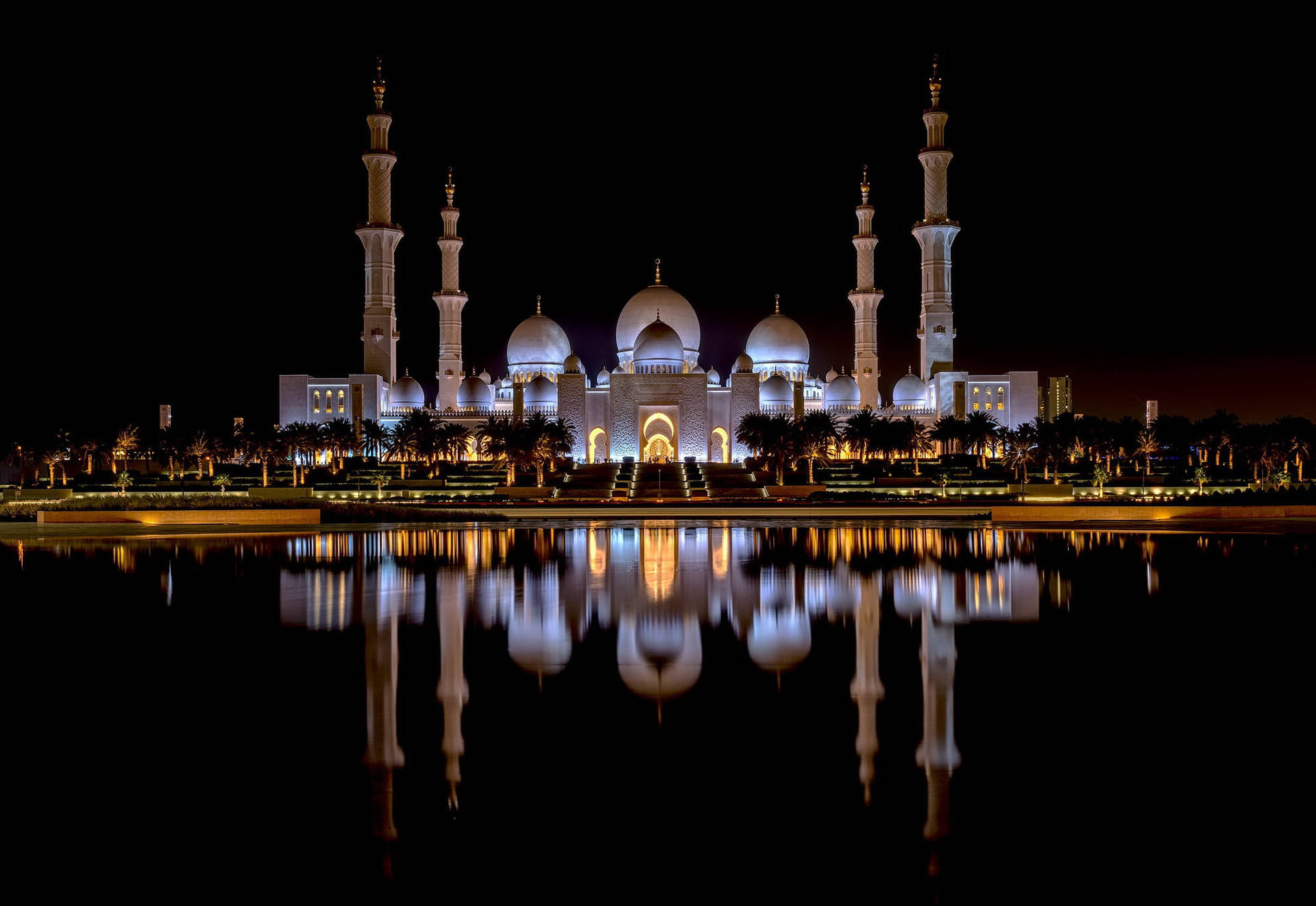 Beautiful Mosque At Night Background