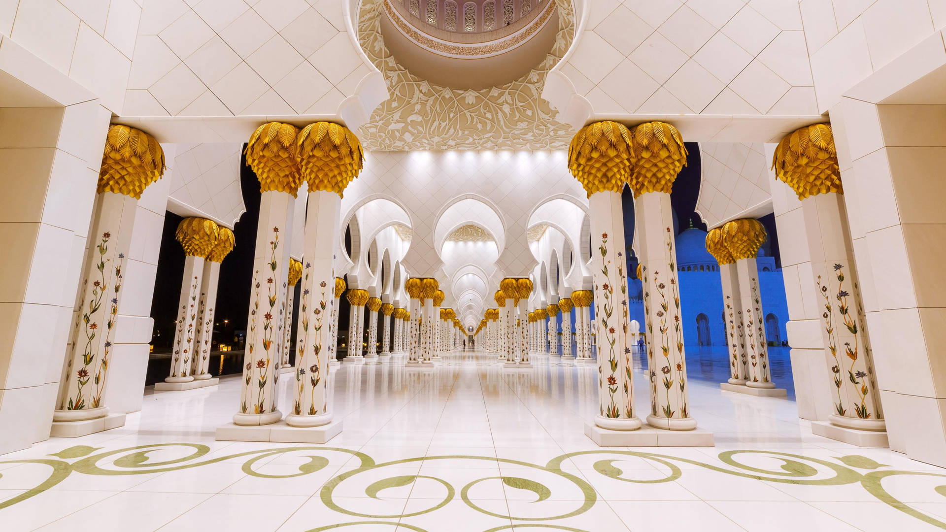 Beautiful Mosque White And Gold Picture