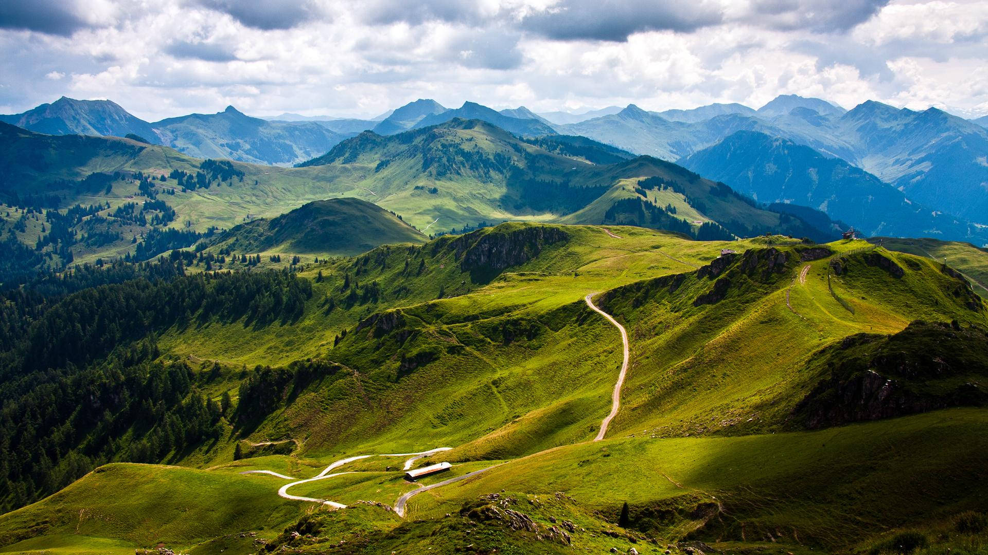 Beautiful Mountain Road View Desktop Wallpaper