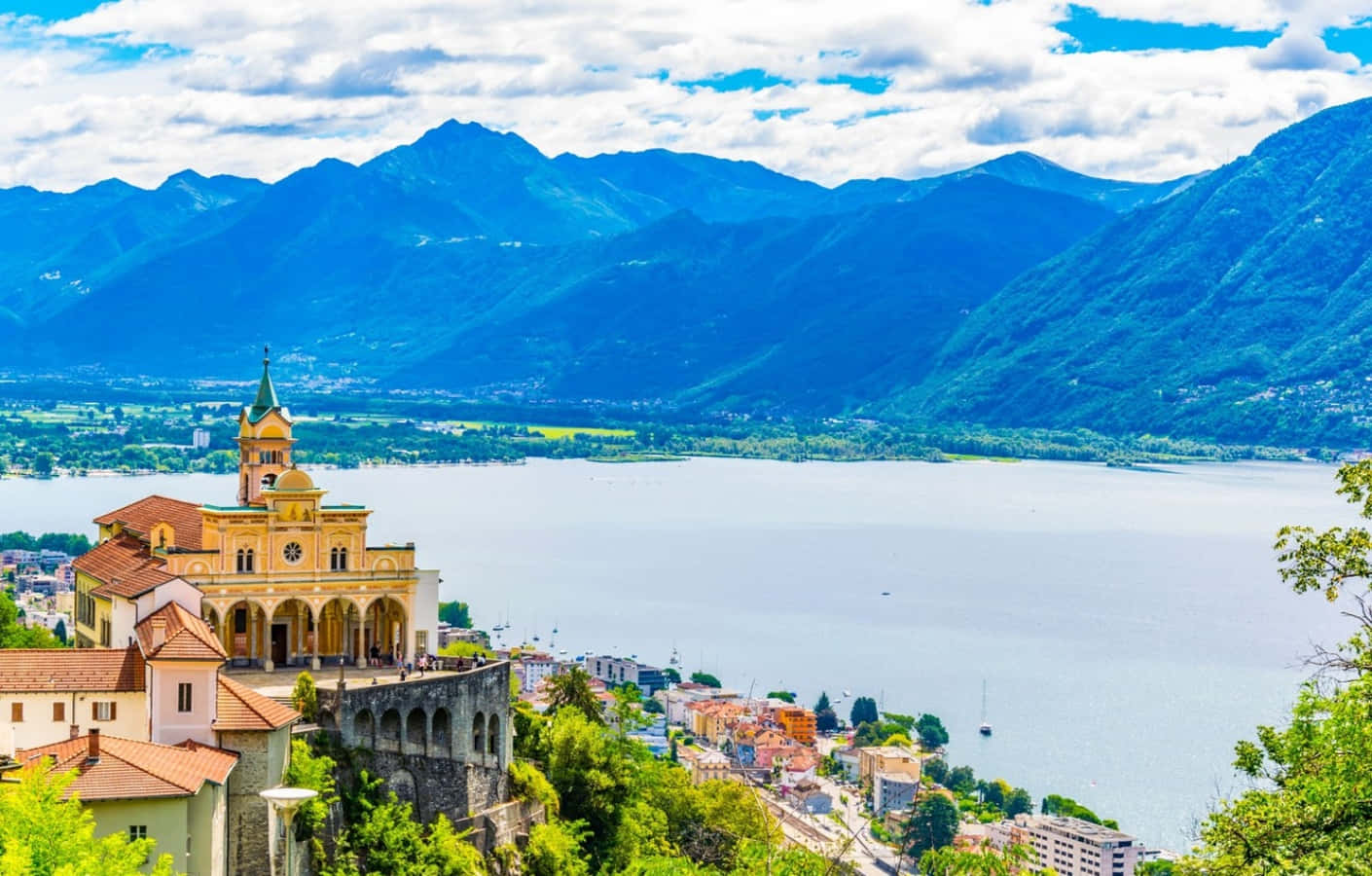 Beautiful Panoramic View Of Locarno And Its Landmarks Wallpaper